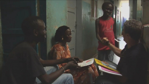 Still del documental Sunuy Aduana